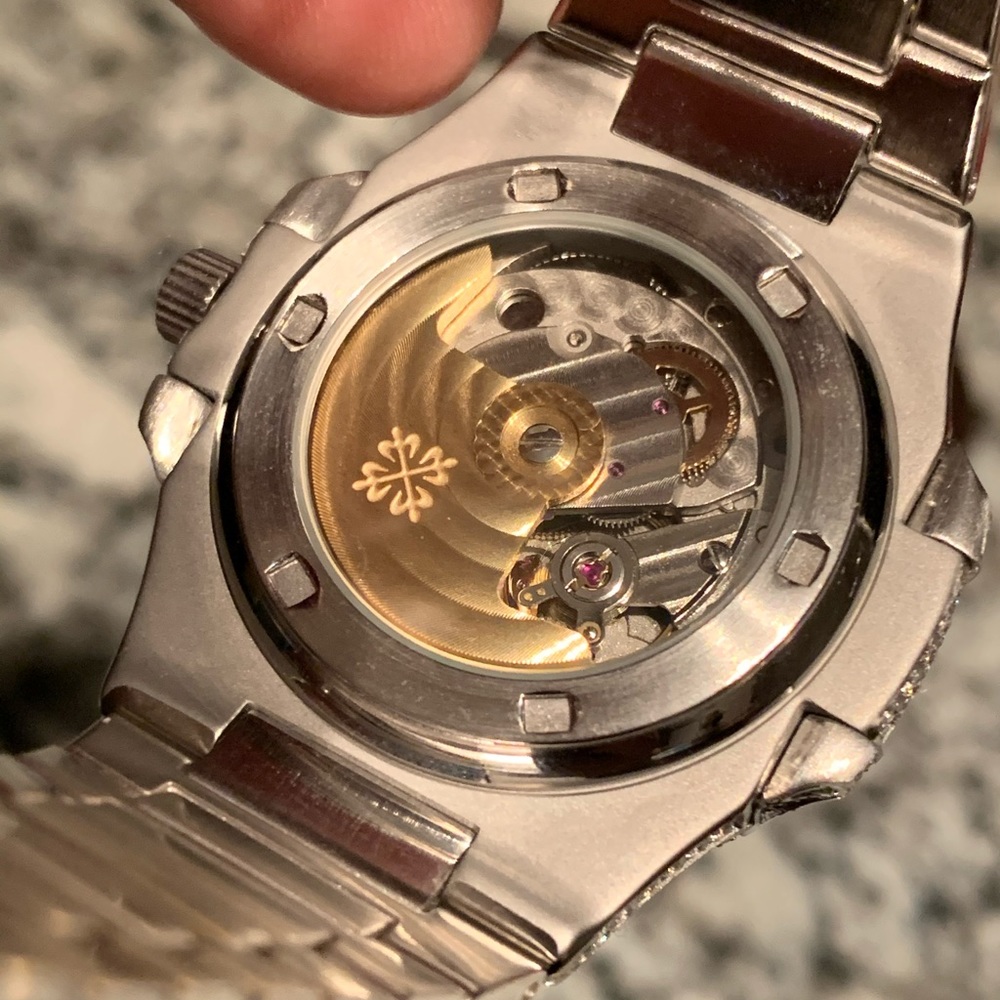 WATCH - Picture 5 of 8